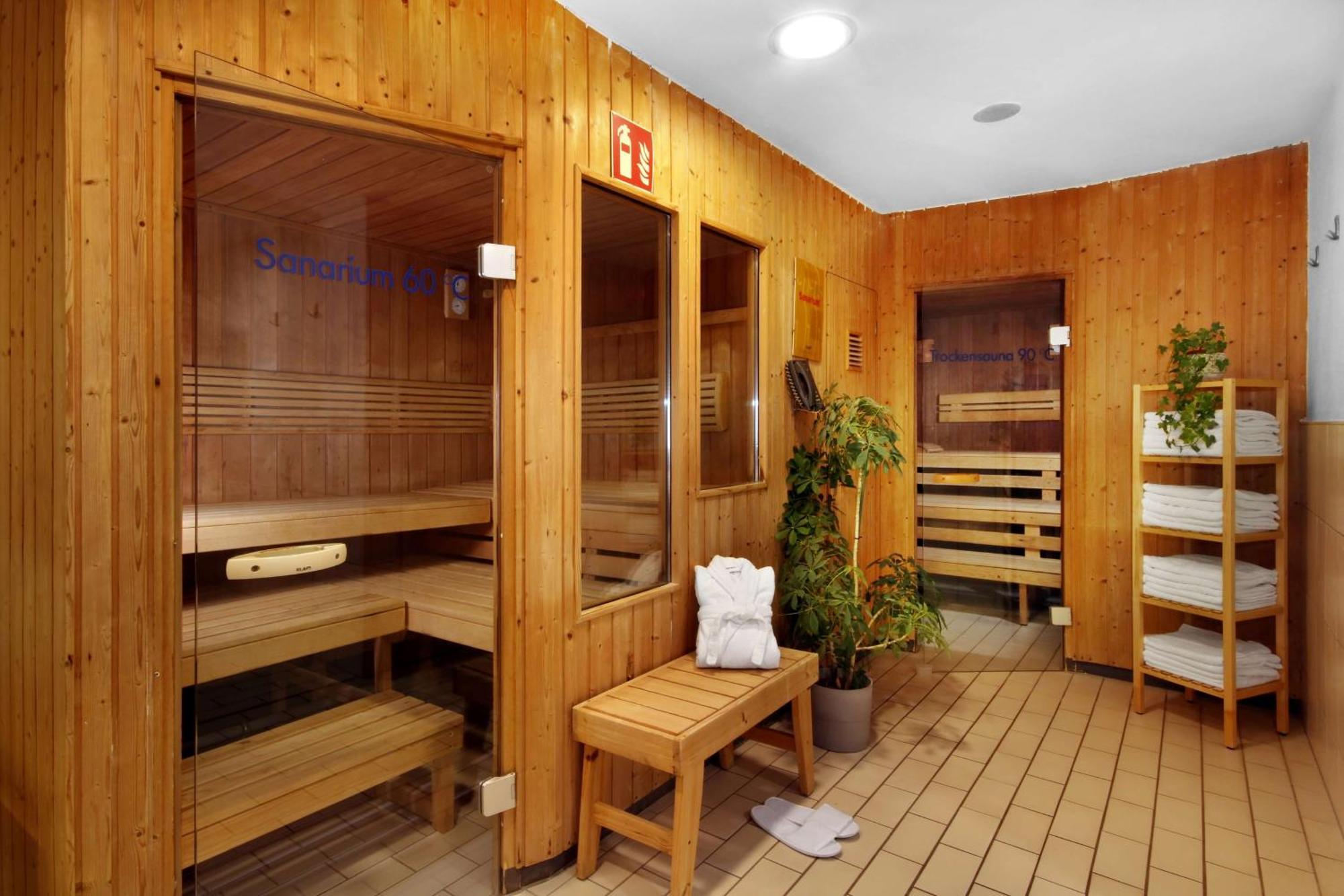 Best Western Hotel Halle-Merseburg Bagian luar foto