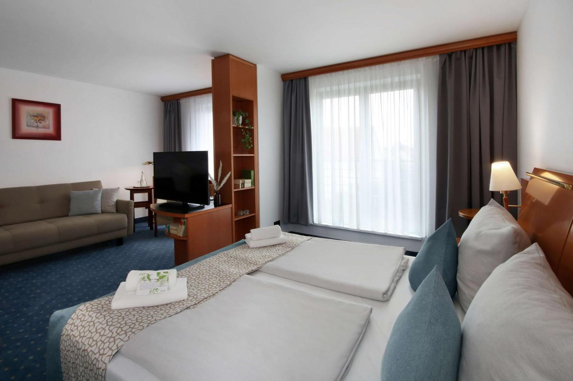 Best Western Hotel Halle-Merseburg Bagian luar foto