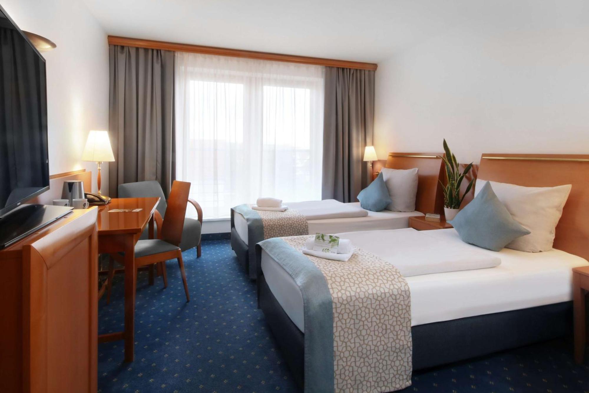 Best Western Hotel Halle-Merseburg Bagian luar foto