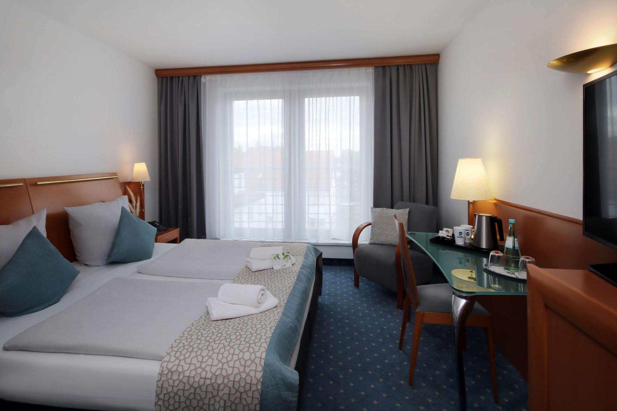 Best Western Hotel Halle-Merseburg Bagian luar foto